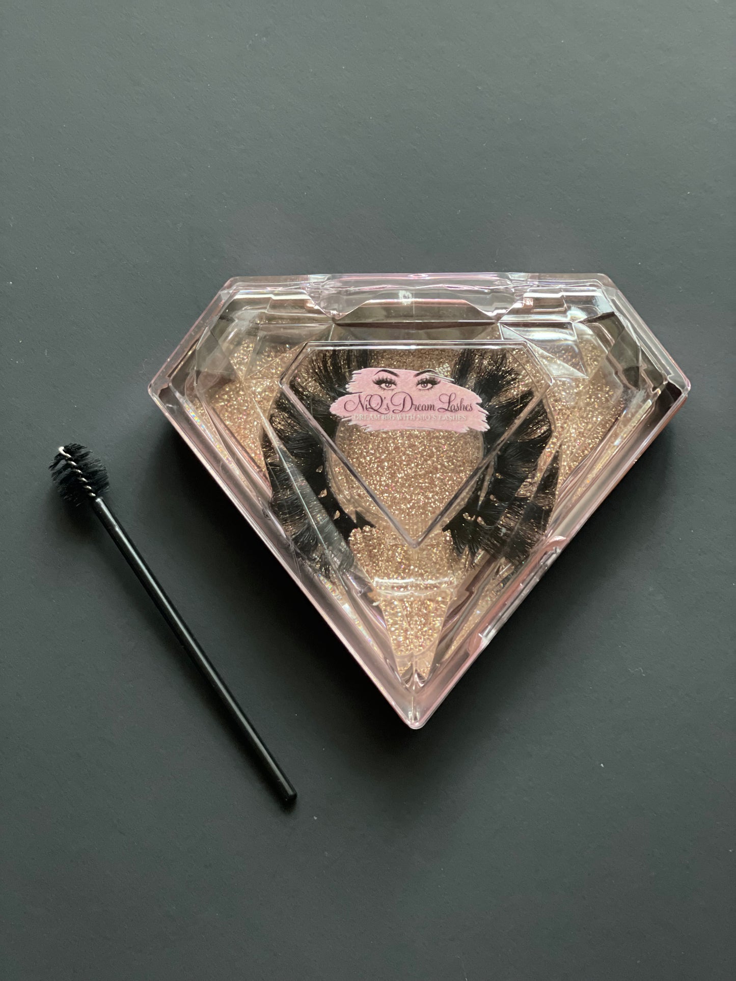 "Showgirl" mink lashes