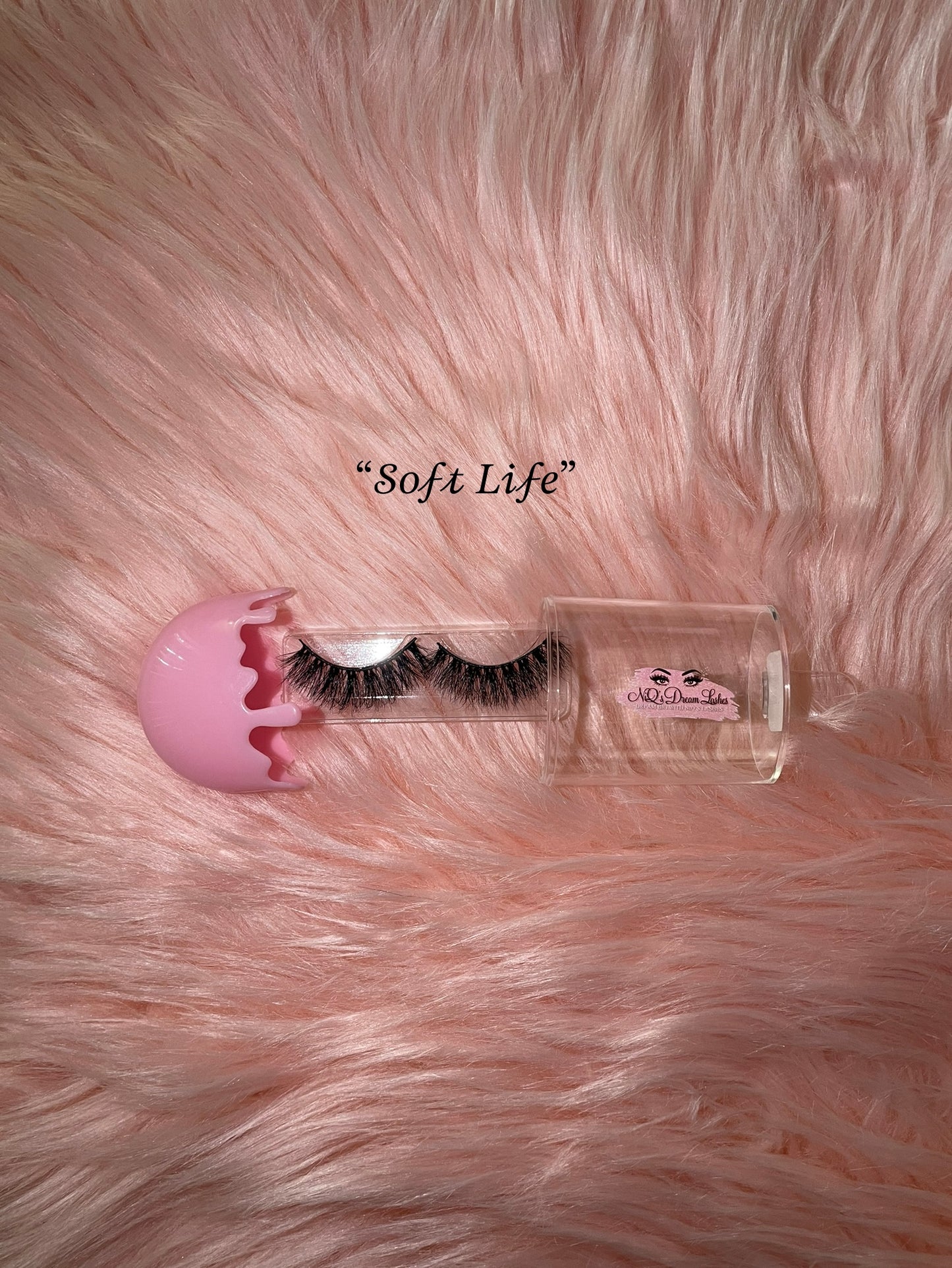 "Soft Life" mink lashes